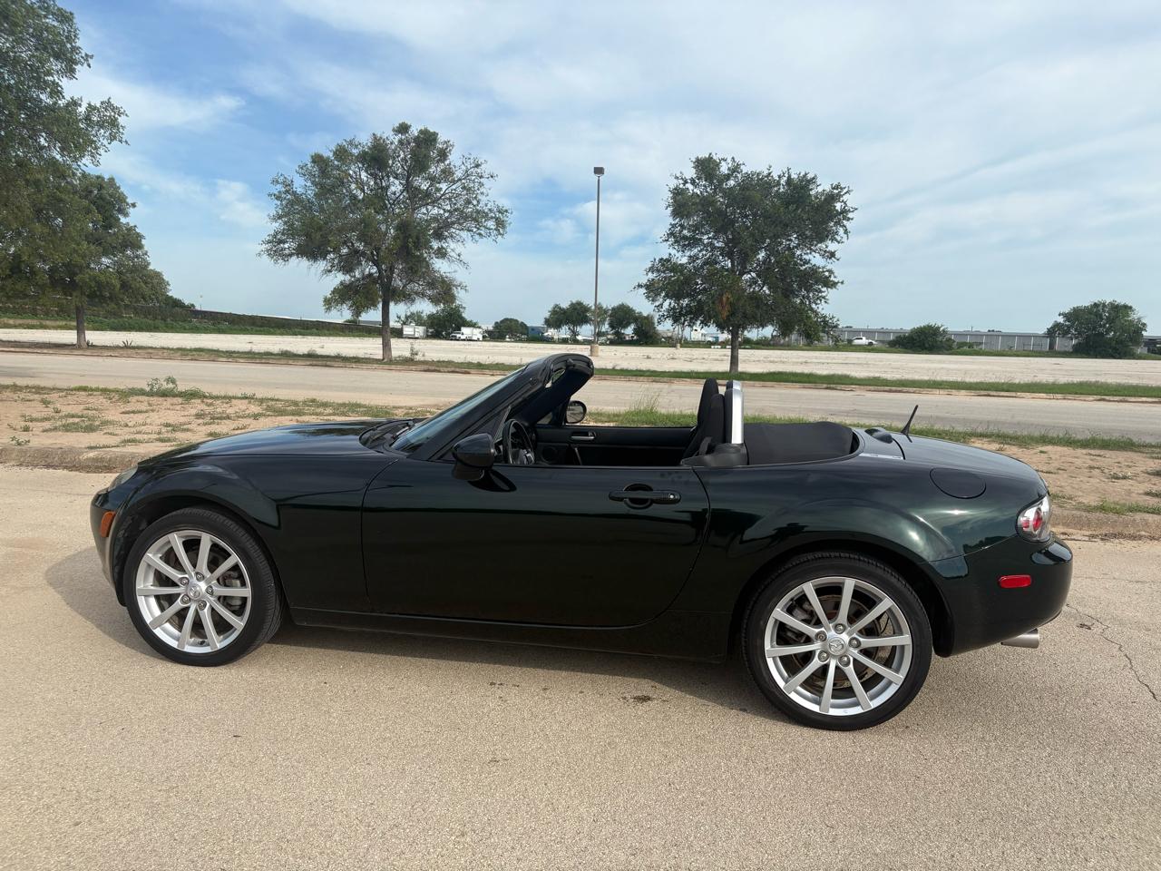 Mazda MX-5 Miata 2dr Conv Auto Touring 2007