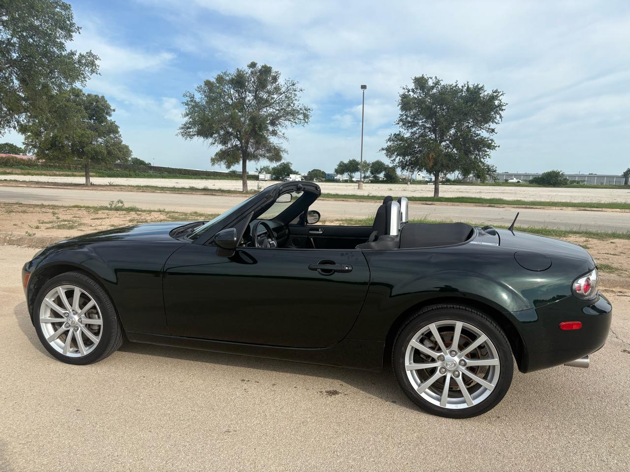 Mazda MX-5 Miata 2dr Conv Auto Touring 2007