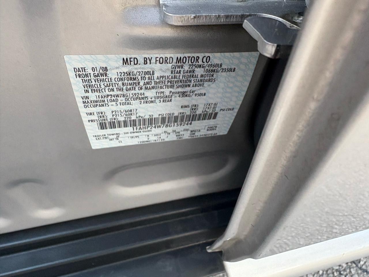 Ford Taurus 4dr Sdn SEL FWD 2008