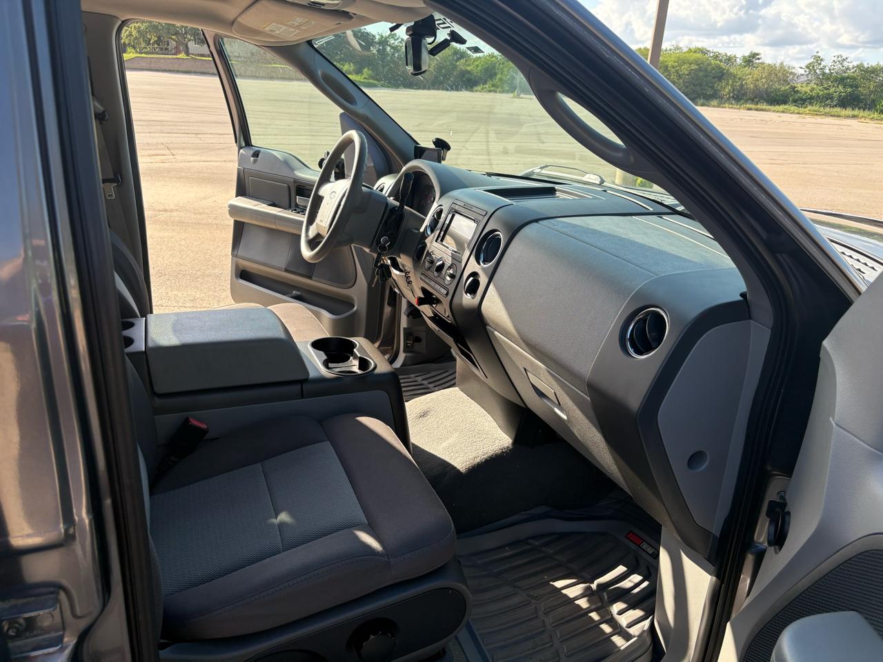 Ford F-150  2005