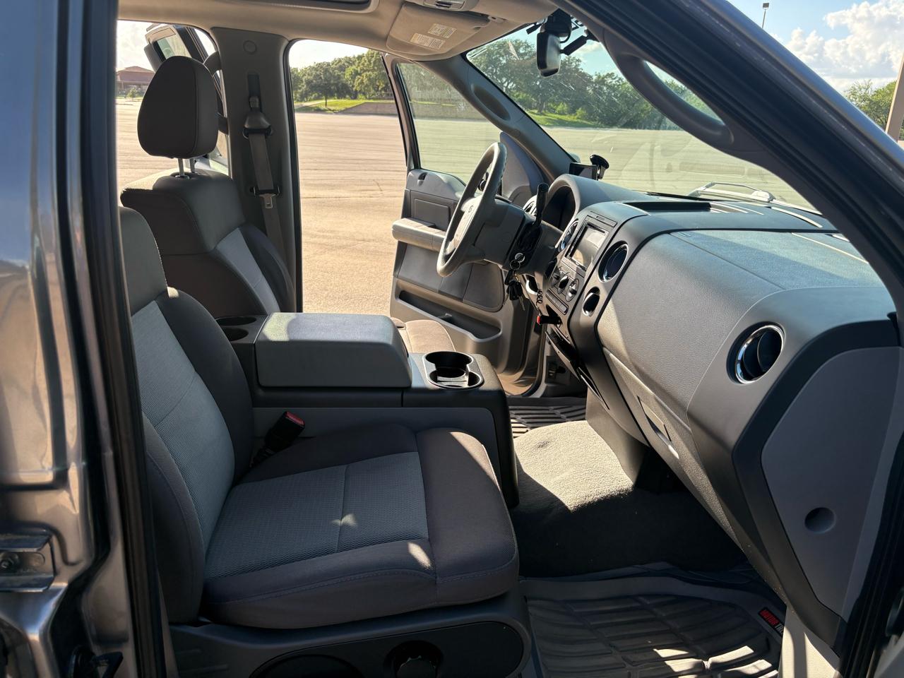 Ford F-150  2005