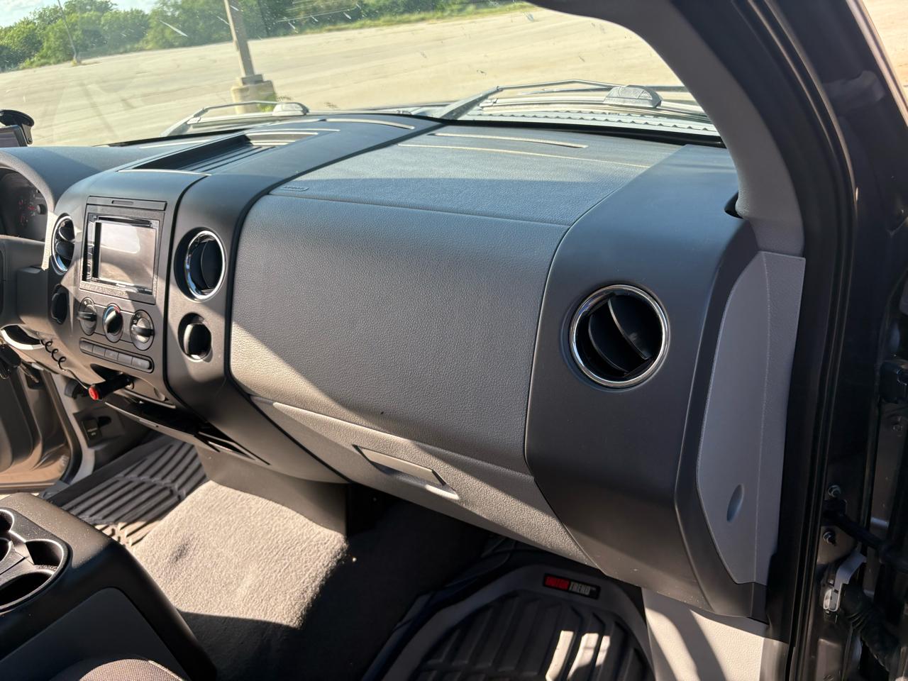 Ford F-150  2005