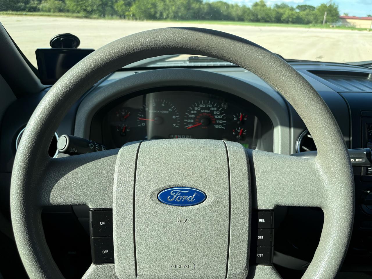 Ford F-150  2005
