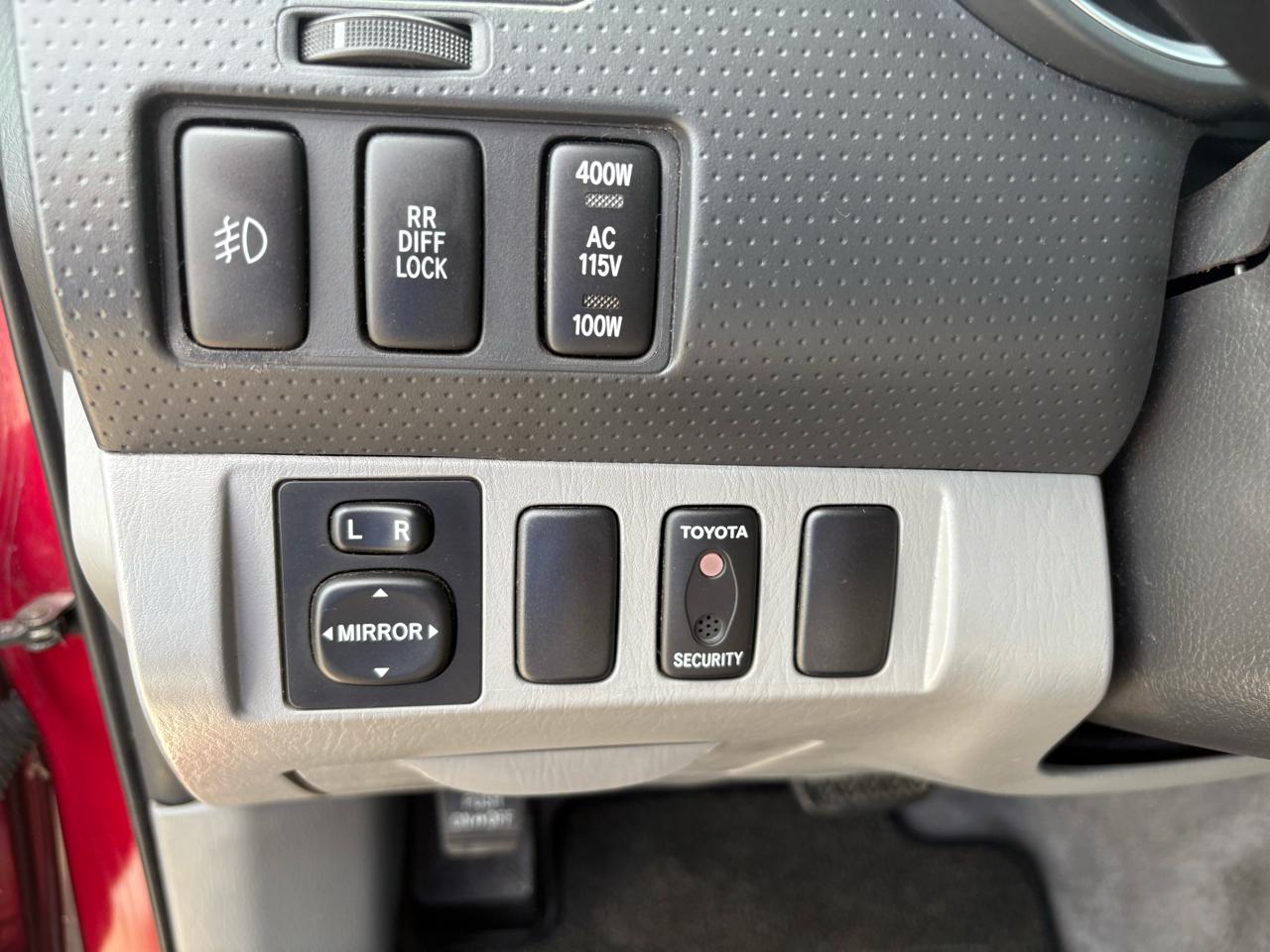 Toyota Tacoma Double 128" PreRunner Auto (Natl) 2005
