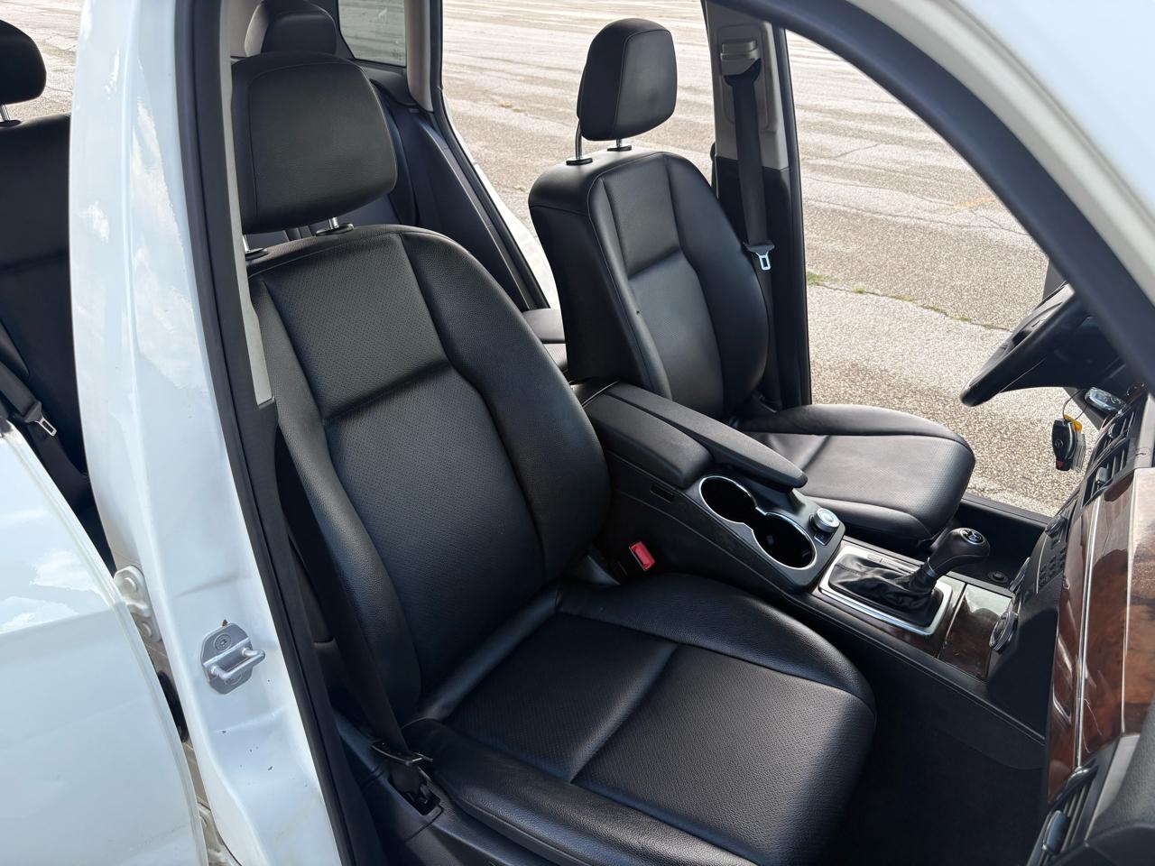 Mercedes-Benz GLK-Class 4MATIC 4dr GLK 350 2012