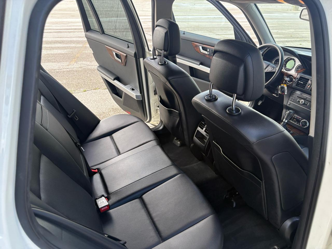 Mercedes-Benz GLK-Class 4MATIC 4dr GLK 350 2012