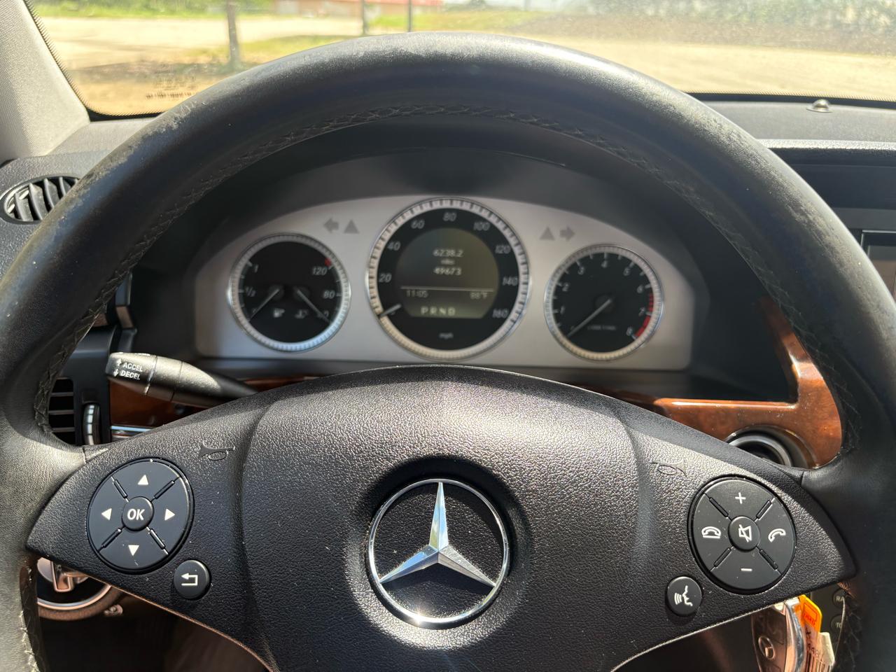 Mercedes-Benz GLK-Class 4MATIC 4dr GLK 350 2012