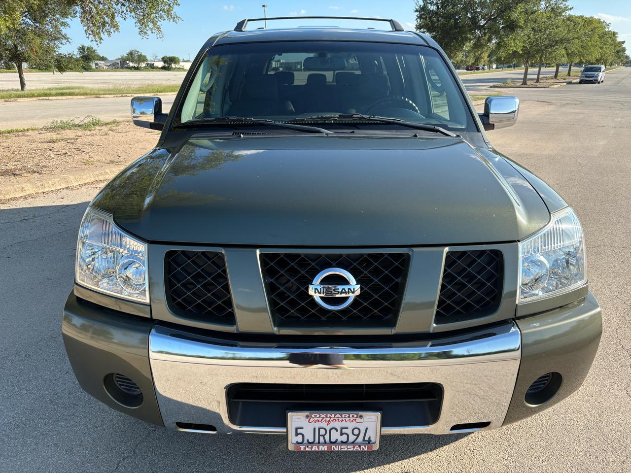 Nissan Armada 2WD 4dr SE 2004