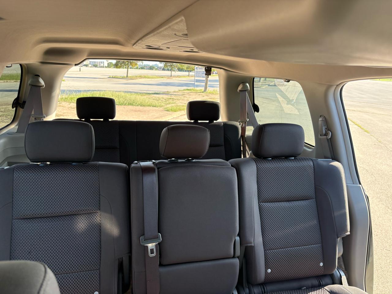 Nissan Armada 2WD 4dr SE 2004