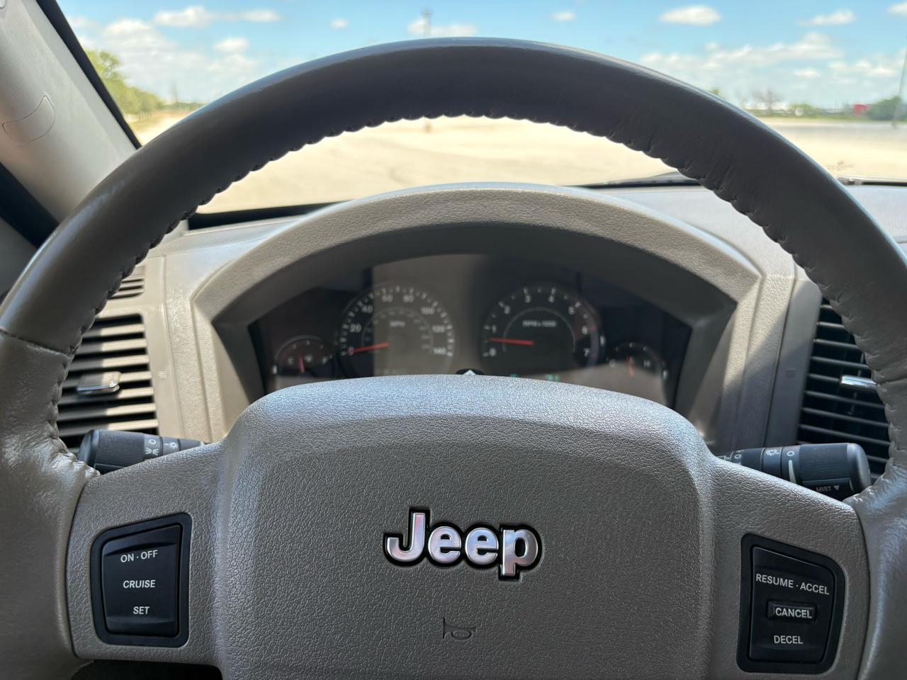 Jeep Grand Cherokee 4dr Laredo 4WD 2006