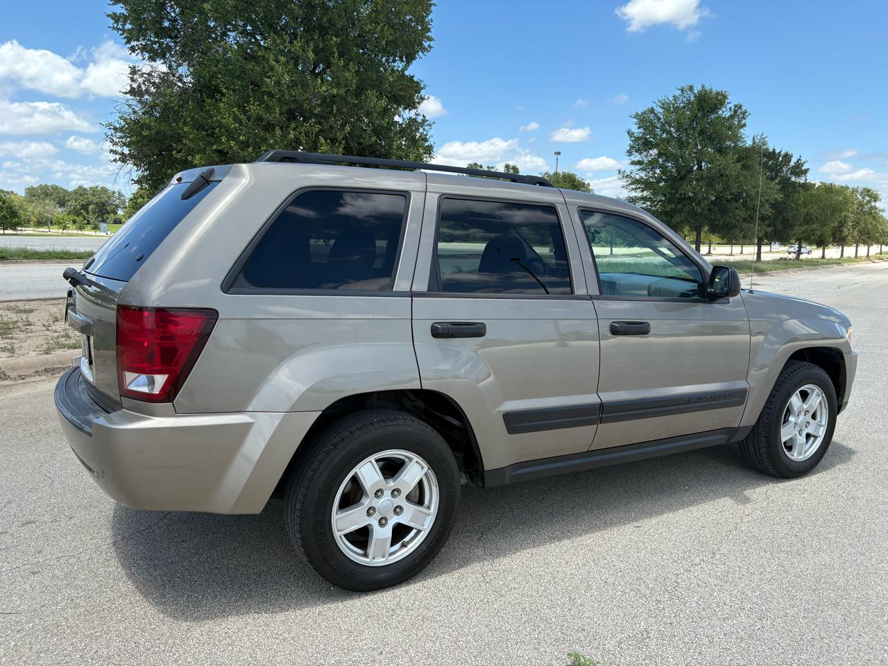 Jeep Grand Cherokee 4dr Laredo 4WD 2006