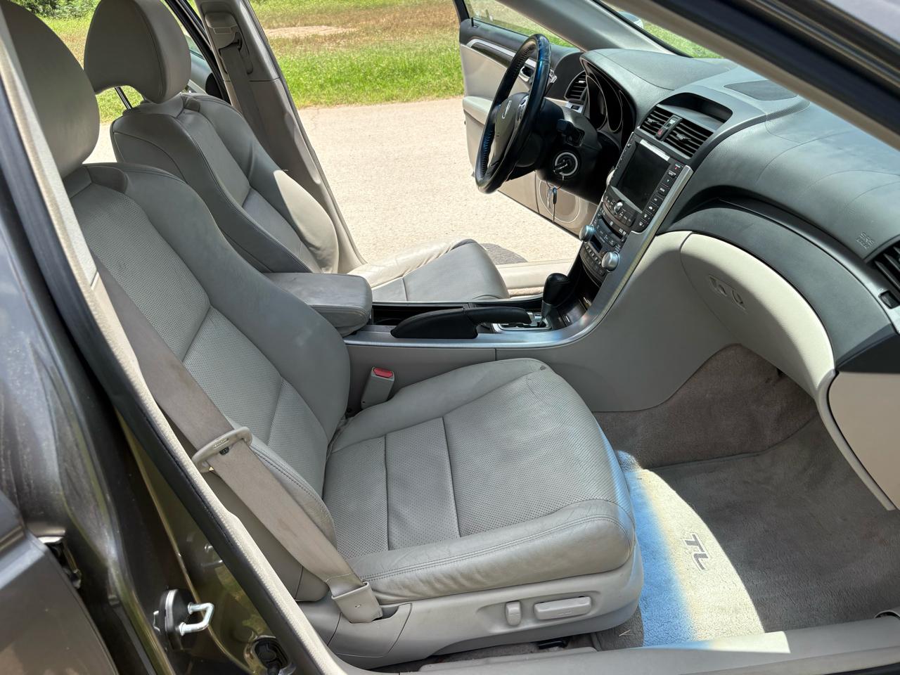 Acura TL 4dr Sdn AT 2007