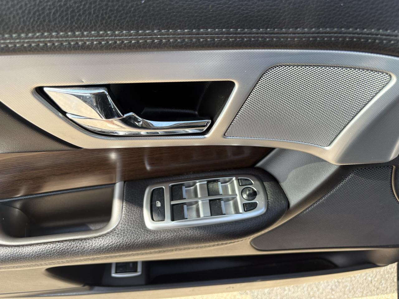 Jaguar XF  2014