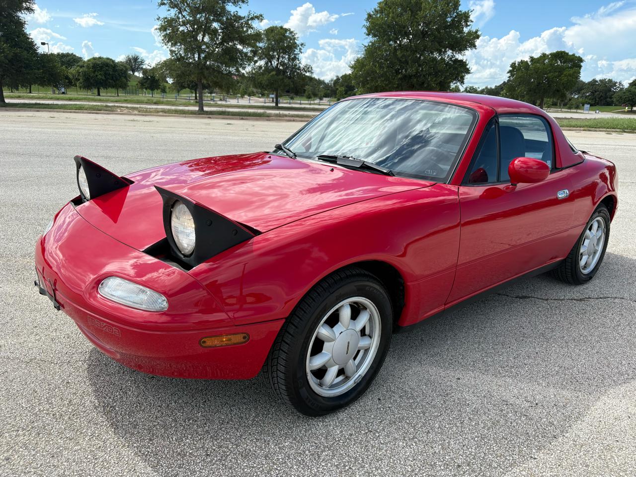 Mazda MX-5 Miata 2dr Convertible Special Edition 5-Spd 1991