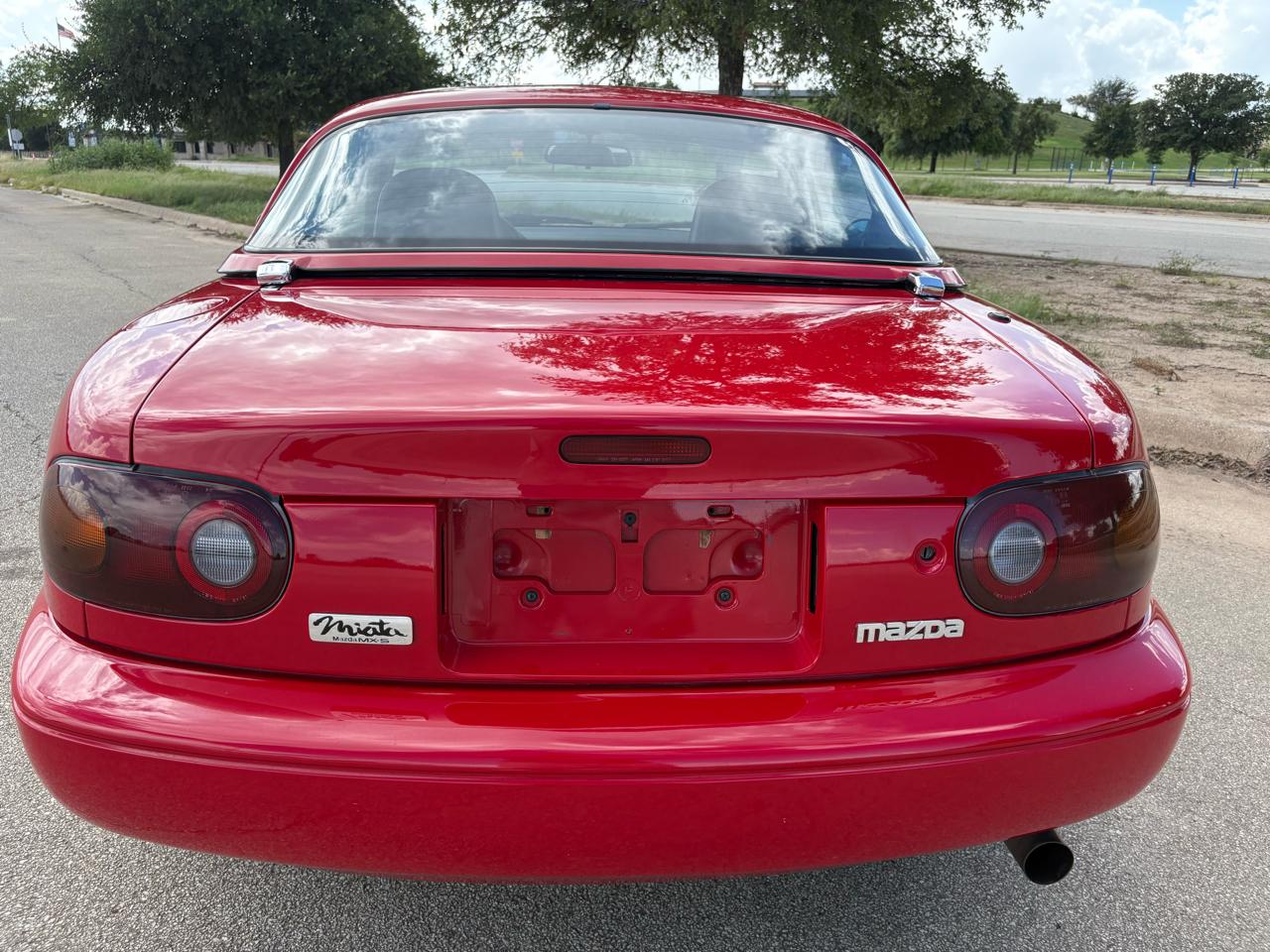 Mazda MX-5 Miata 2dr Convertible Special Edition 5-Spd 1991