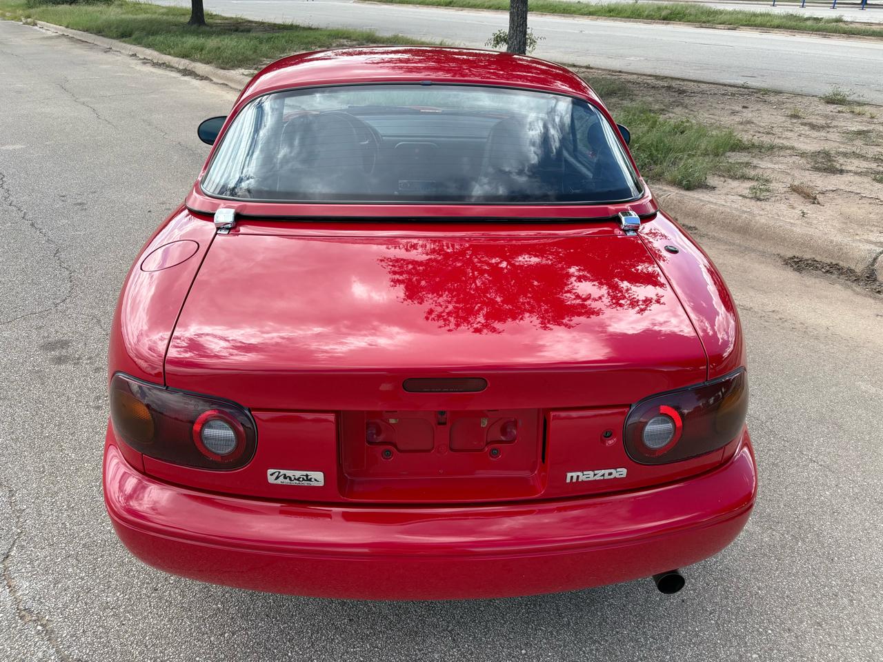 Mazda MX-5 Miata 2dr Convertible Special Edition 5-Spd 1991