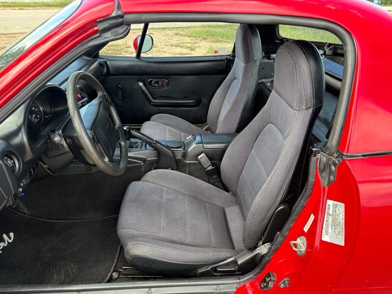 Mazda MX-5 Miata 2dr Convertible Special Edition 5-Spd 1991