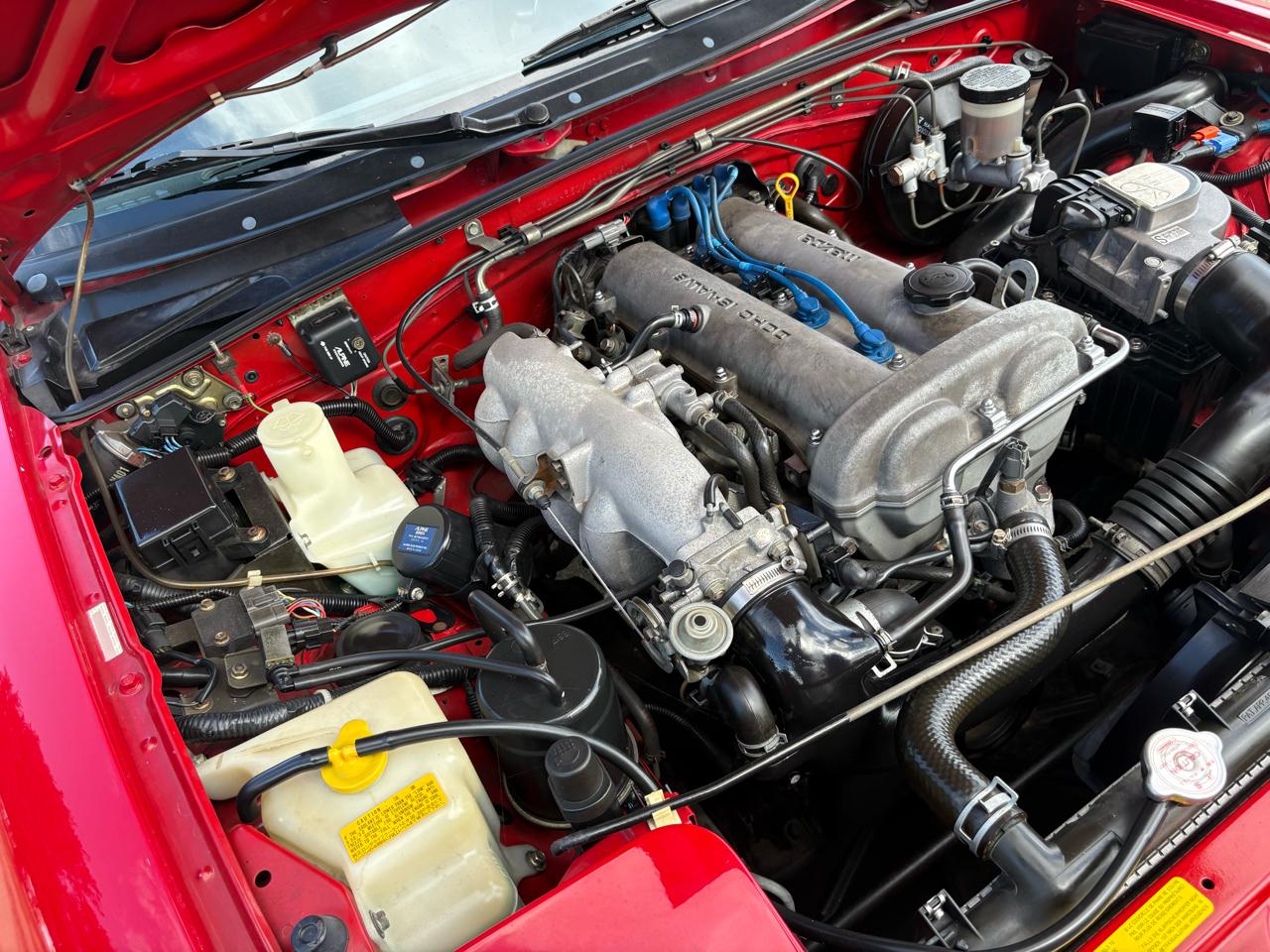 Mazda MX-5 Miata 2dr Convertible Special Edition 5-Spd 1991