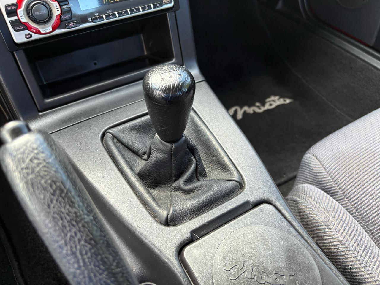Mazda MX-5 Miata 2dr Convertible Special Edition 5-Spd 1991
