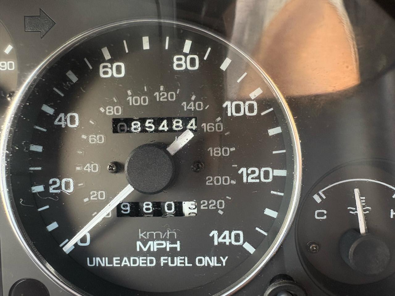 Mazda MX-5 Miata 2dr Convertible Special Edition 5-Spd 1991