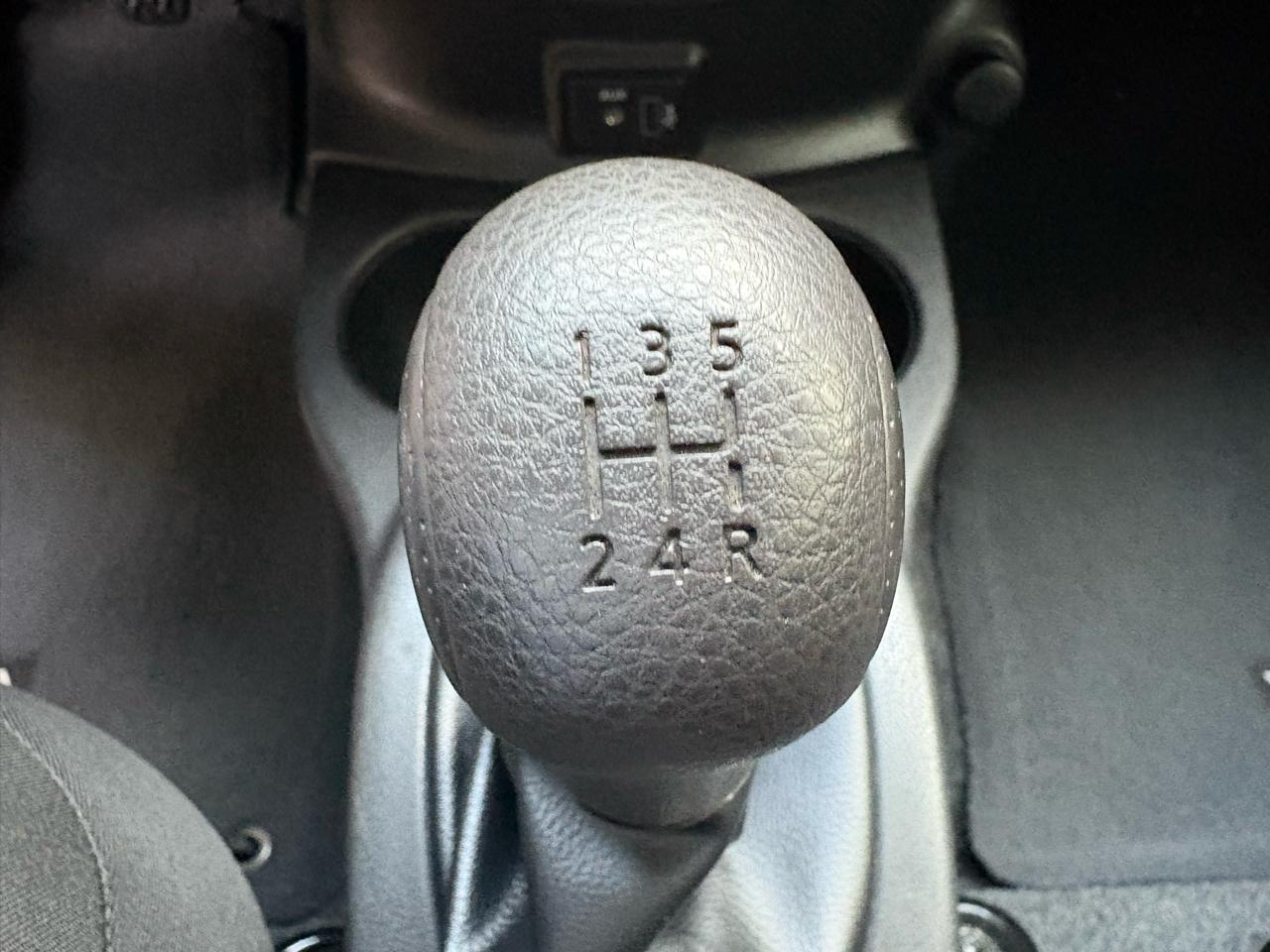 Nissan Versa Sedan S Manual 2019