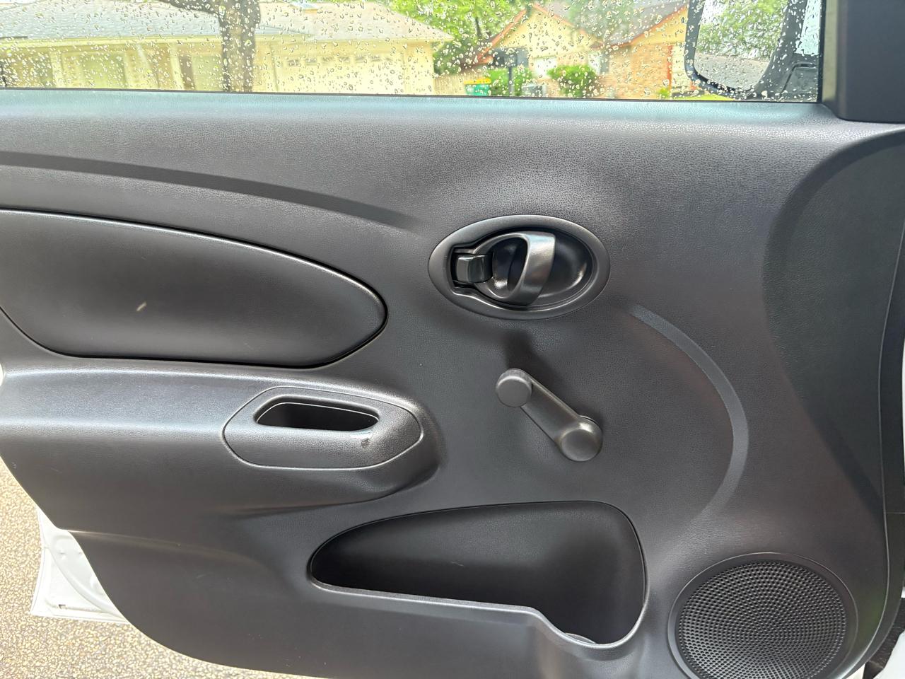 Nissan Versa Sedan S Manual 2019