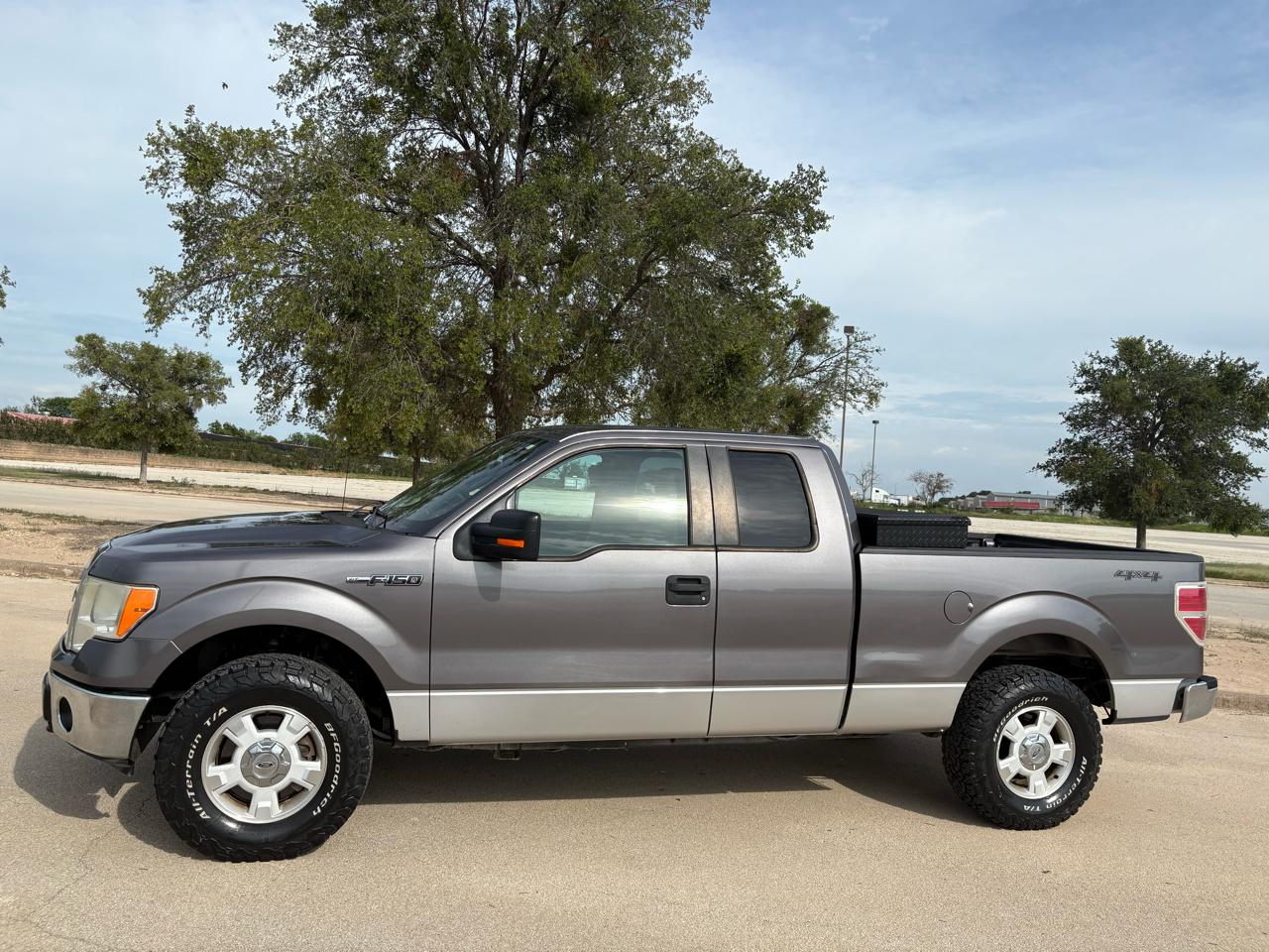 Ford F-150 4WD SuperCab 145" XLT 2010