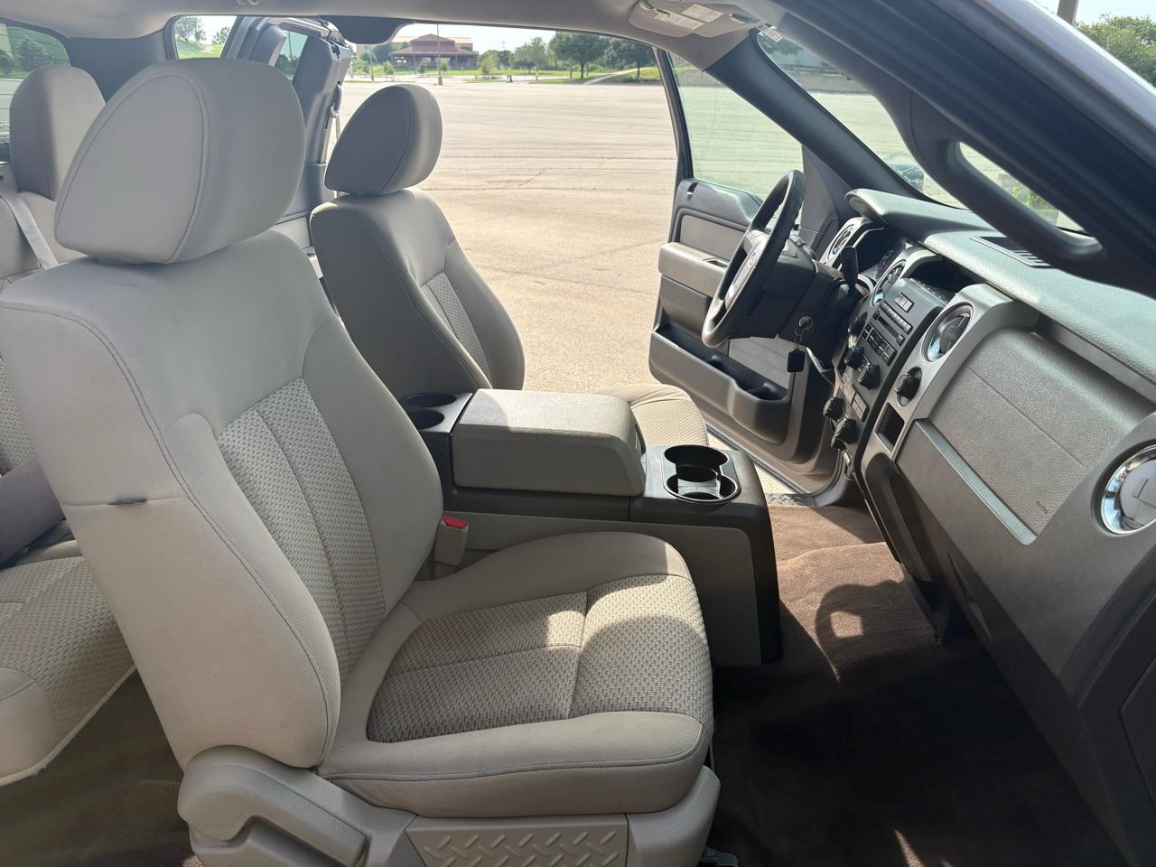 Ford F-150 4WD SuperCab 145" XLT 2010