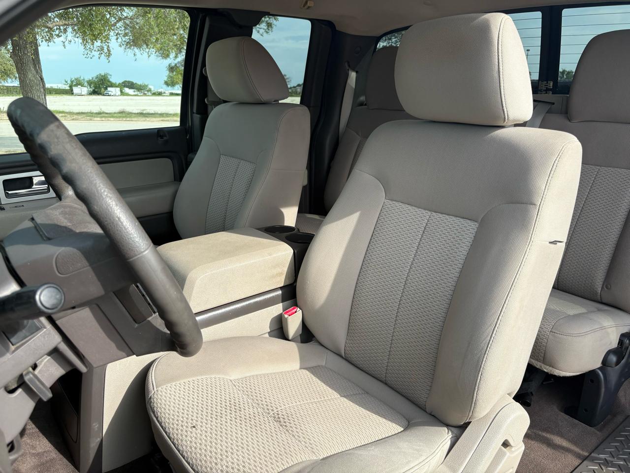 Ford F-150 4WD SuperCab 145" XLT 2010
