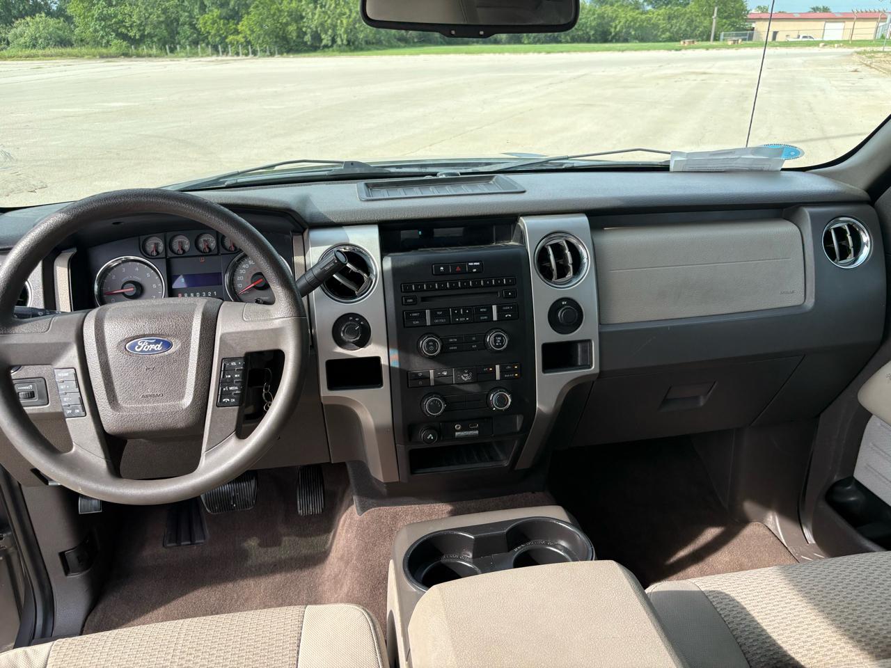 Ford F-150 4WD SuperCab 145" XLT 2010