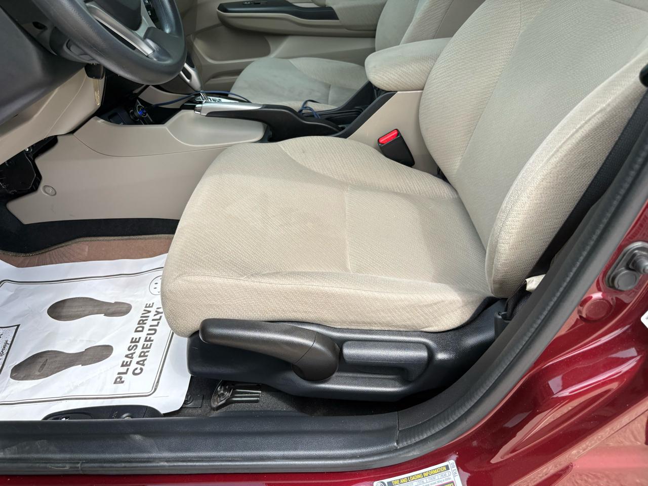 Honda Civic Sdn 4dr Auto LX 2013