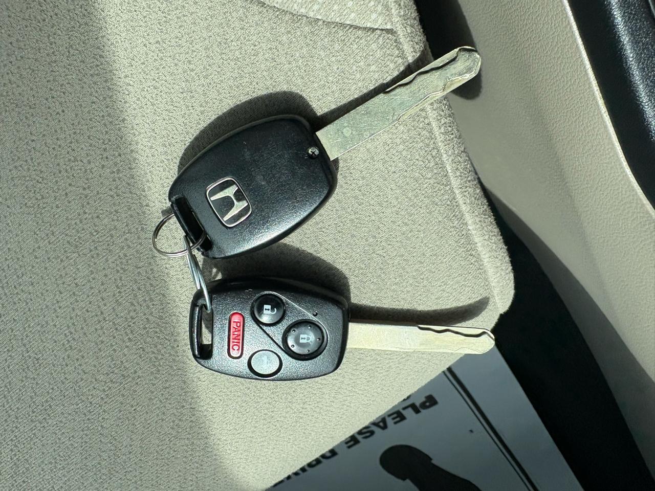 Honda Civic Sdn 4dr Auto LX 2013