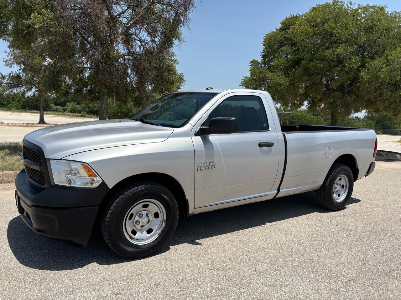 RAM 1500 2WD Reg Cab 140.5" Tradesman 2014