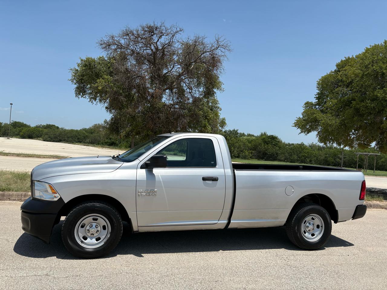 RAM 1500 2WD Reg Cab 140.5" Tradesman 2014