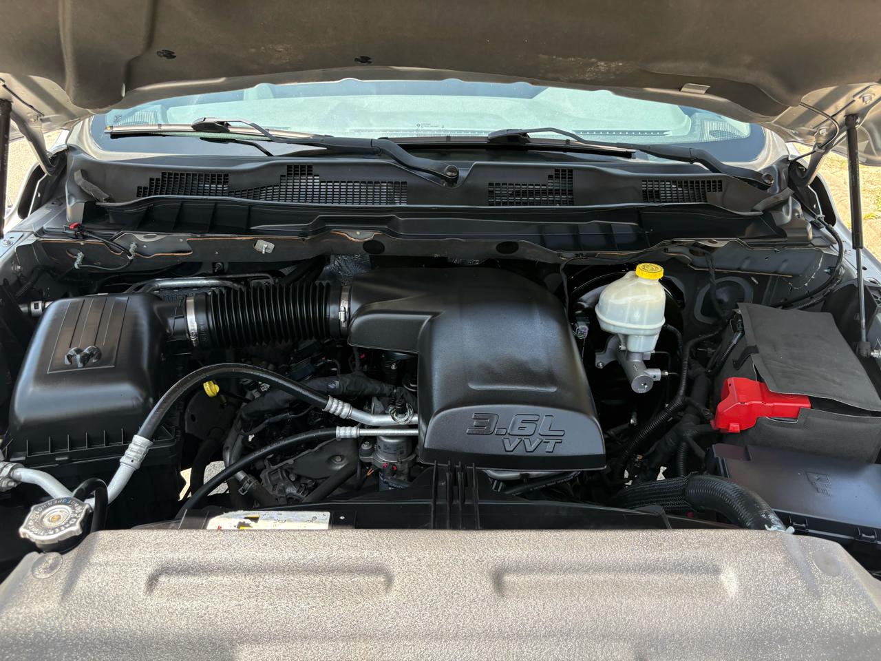RAM 1500 2WD Reg Cab 140.5" Tradesman 2014