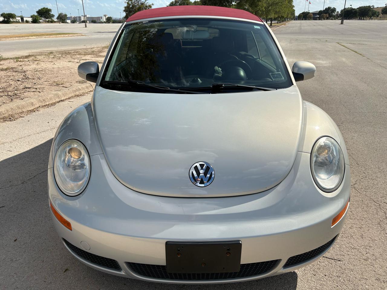 Volkswagen New Beetle Convertible  2009