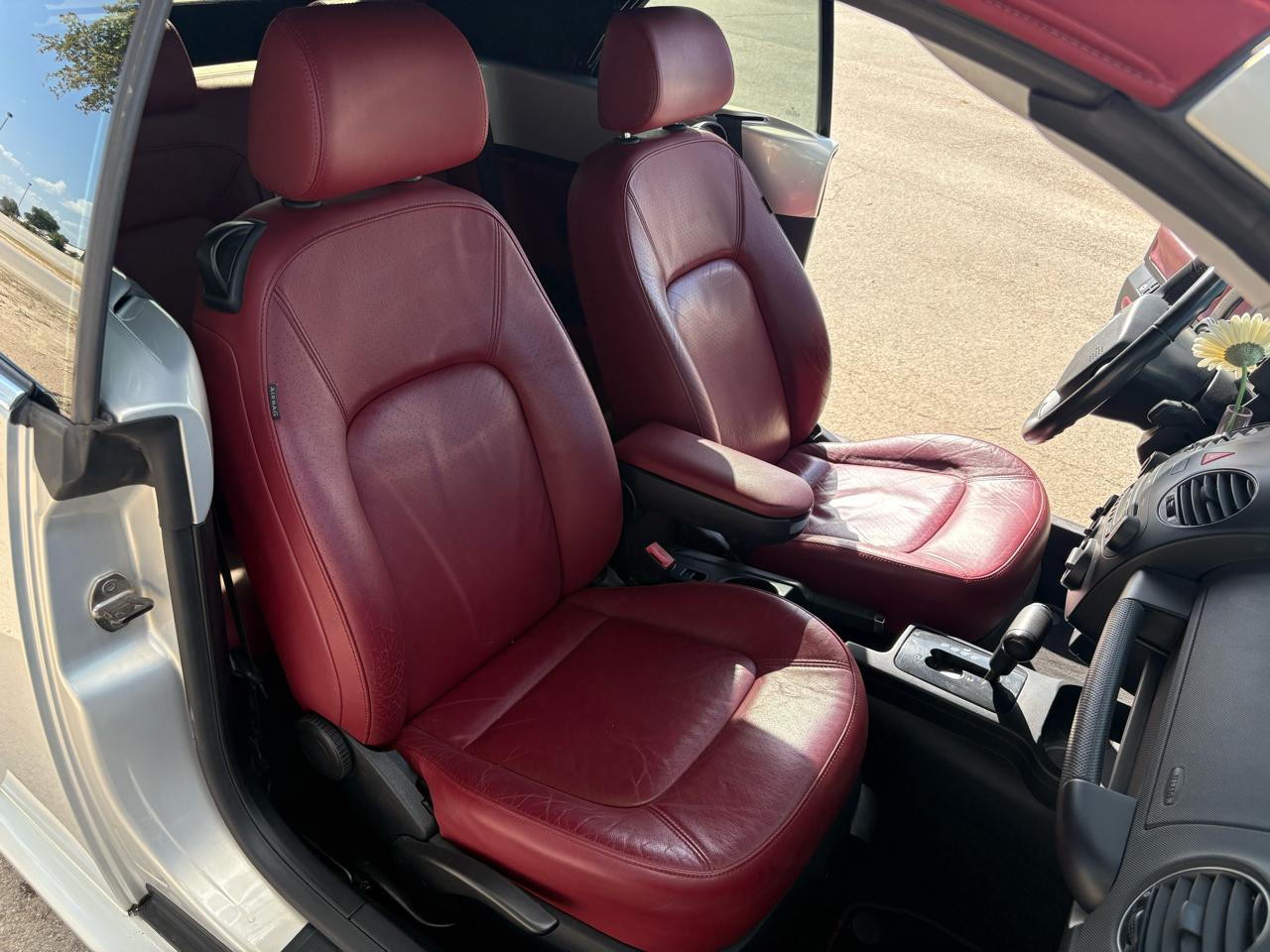 Volkswagen New Beetle Convertible  2009
