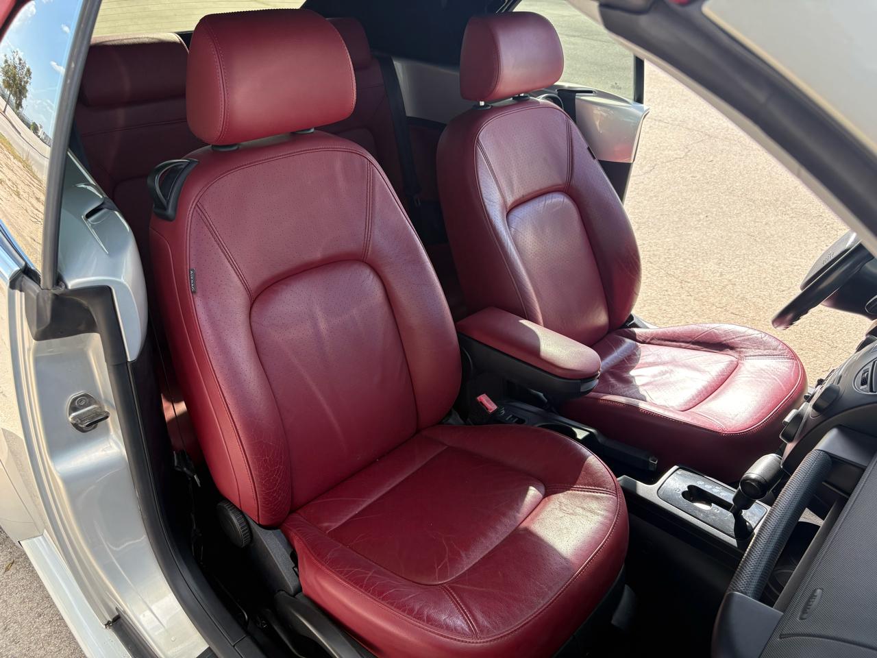 Volkswagen New Beetle Convertible  2009