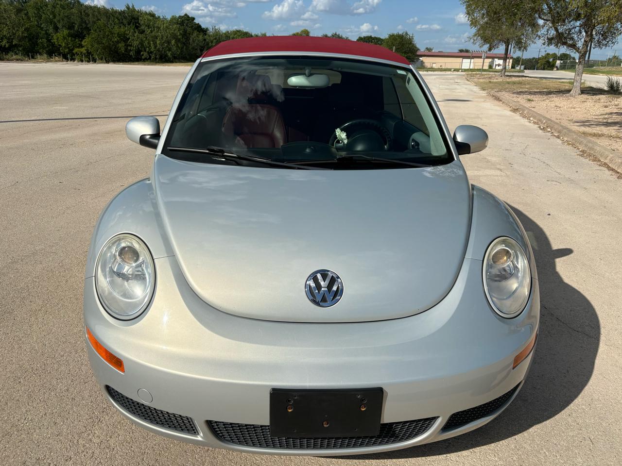 Volkswagen New Beetle Convertible  2009