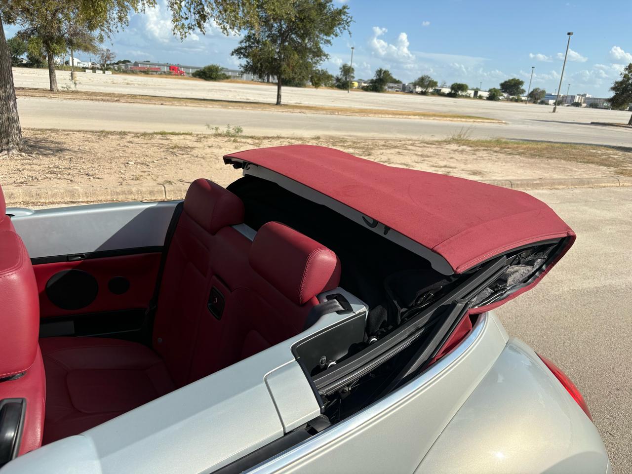 Volkswagen New Beetle Convertible  2009