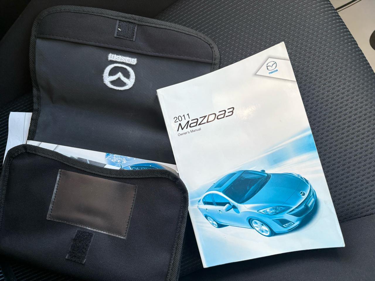 Mazda MAZDA3 4dr Sdn Auto i Touring 2011