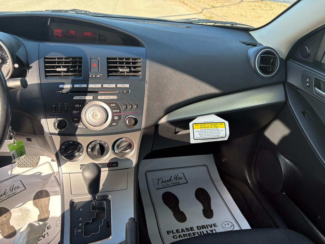 Mazda MAZDA3 4dr Sdn Auto i Touring 2011