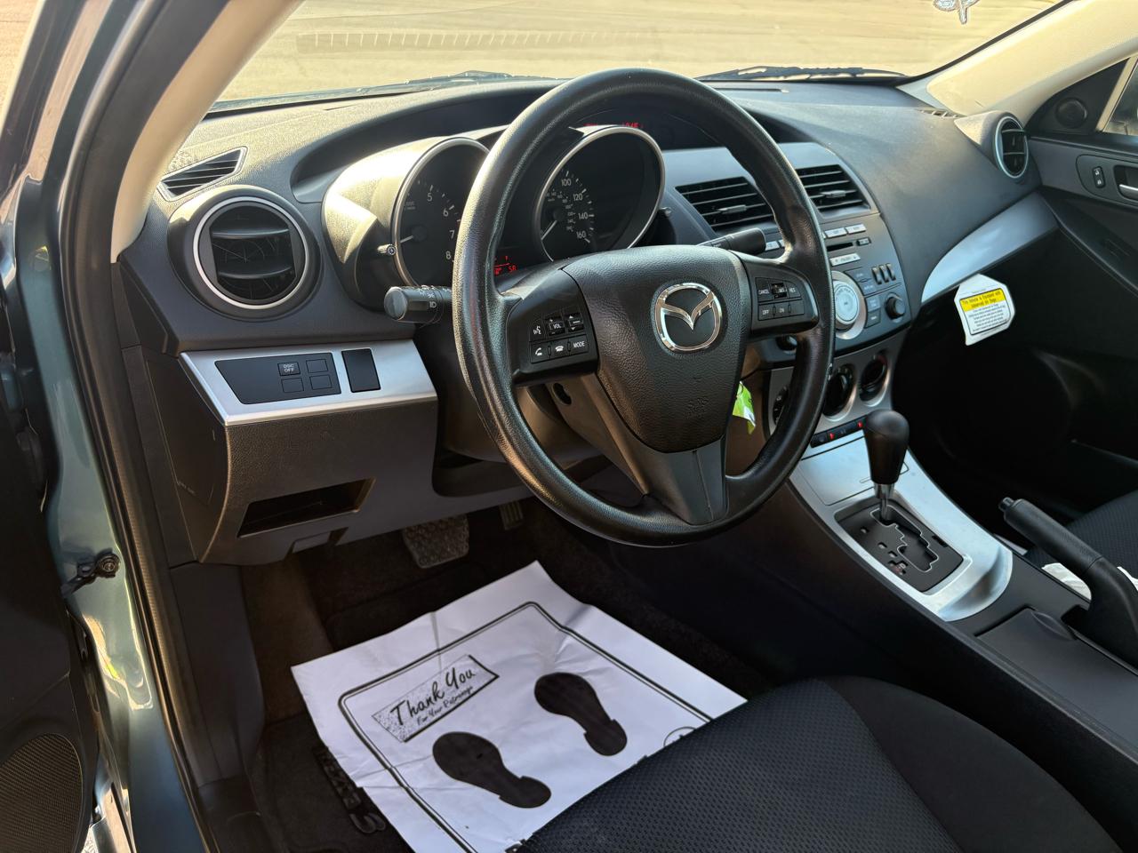 Mazda MAZDA3 4dr Sdn Auto i Touring 2011