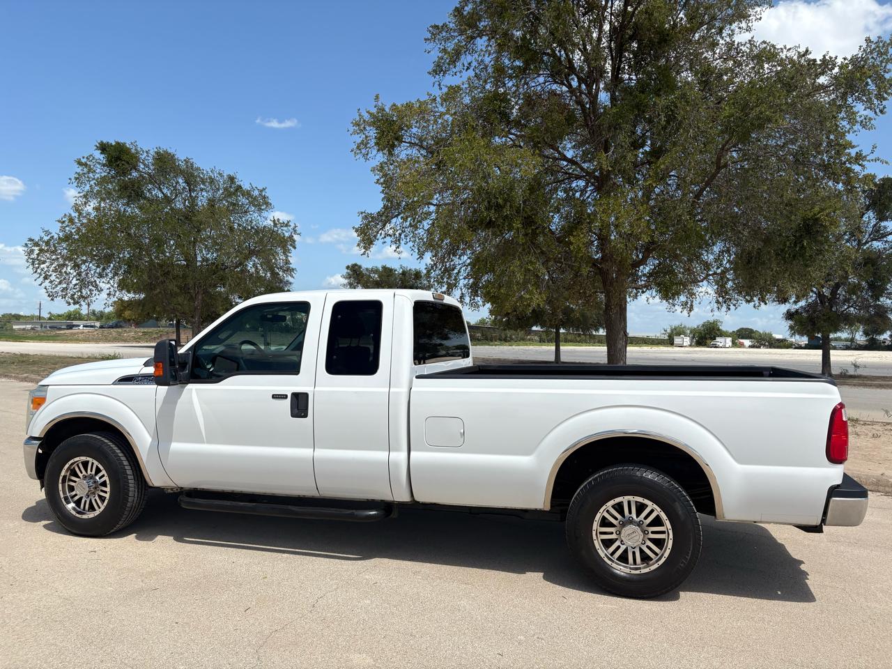 Ford F-250 XLT SuperCab 2WD 2012