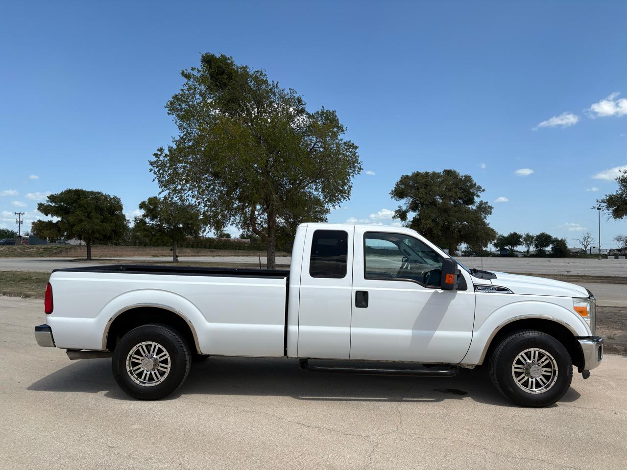 Ford F-250 XLT SuperCab 2WD 2012