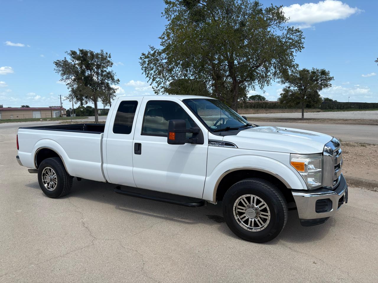 Ford F-250 XLT SuperCab 2WD 2012