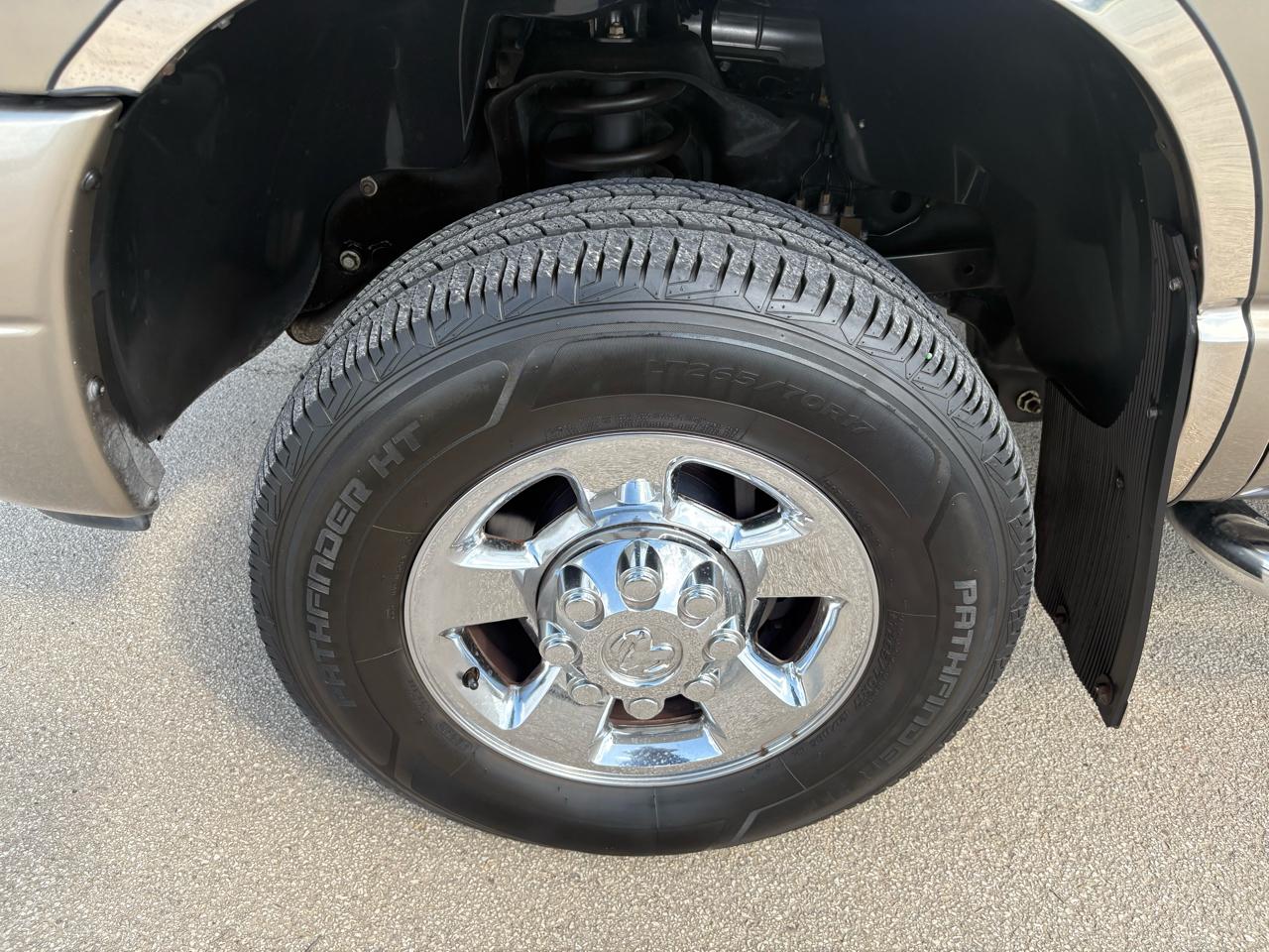 Dodge Ram 2500 4dr Quad Cab 160.5 4WD Laramie 2006