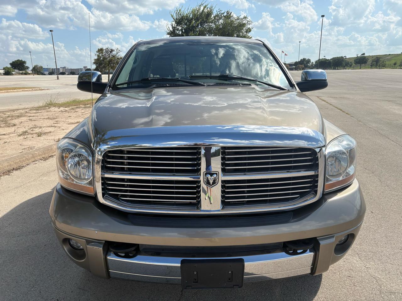 Dodge Ram 2500 4dr Quad Cab 160.5 4WD Laramie 2006
