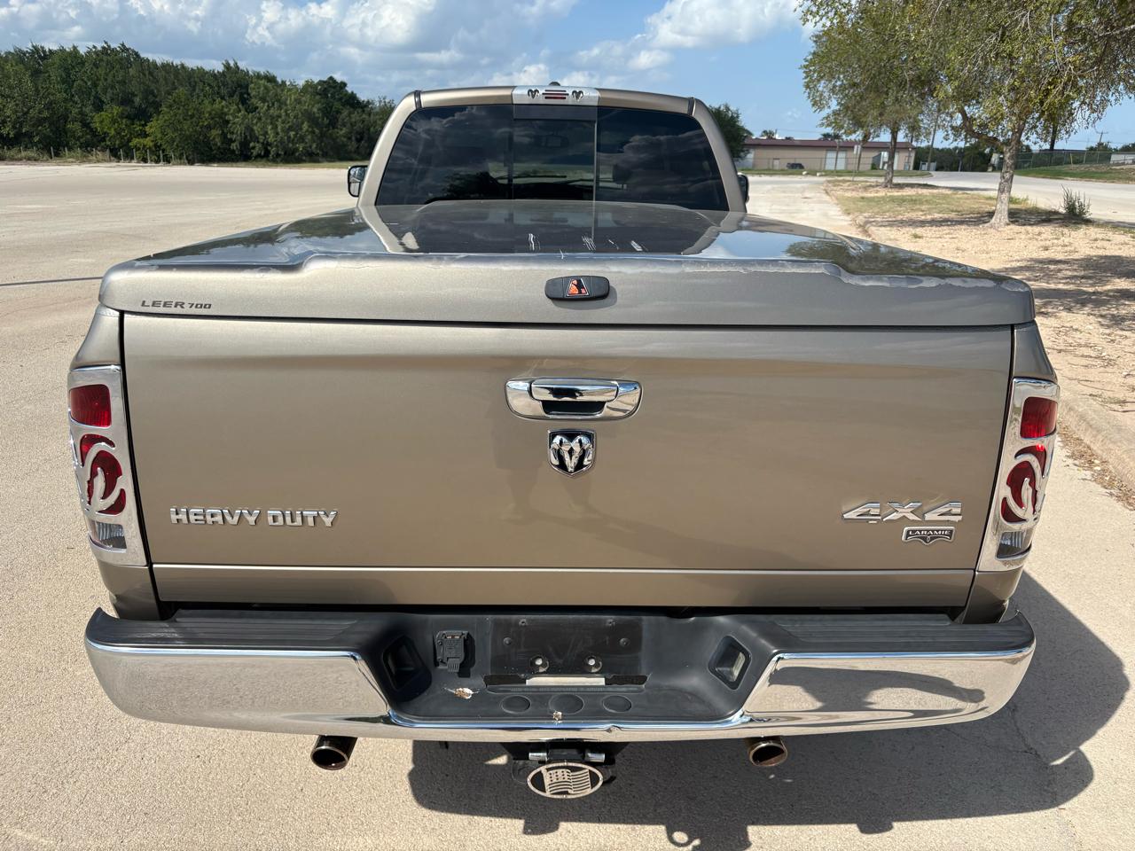 Dodge Ram 2500 4dr Quad Cab 160.5 4WD Laramie 2006