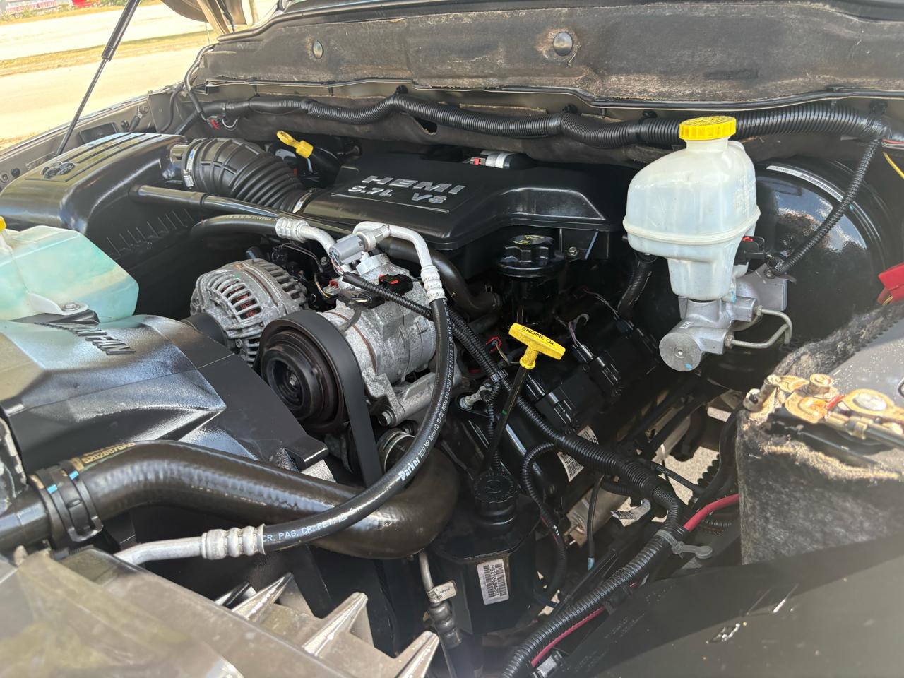 Dodge Ram 2500 4dr Quad Cab 160.5 4WD Laramie 2006